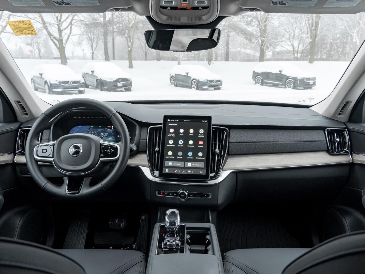 2025 Volvo XC90 2025.5 B6 AWD 7-Seater  HOLIDAY SPECIAL  20" ALLOY Photo