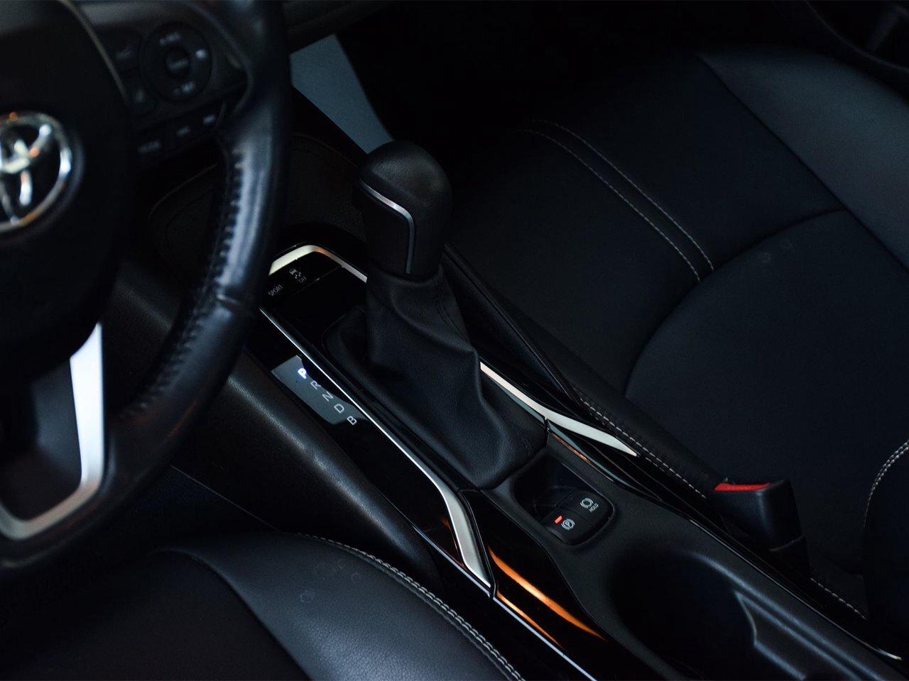 2020 Toyota Corolla XLE Finance Discount $1500 Applied Photo