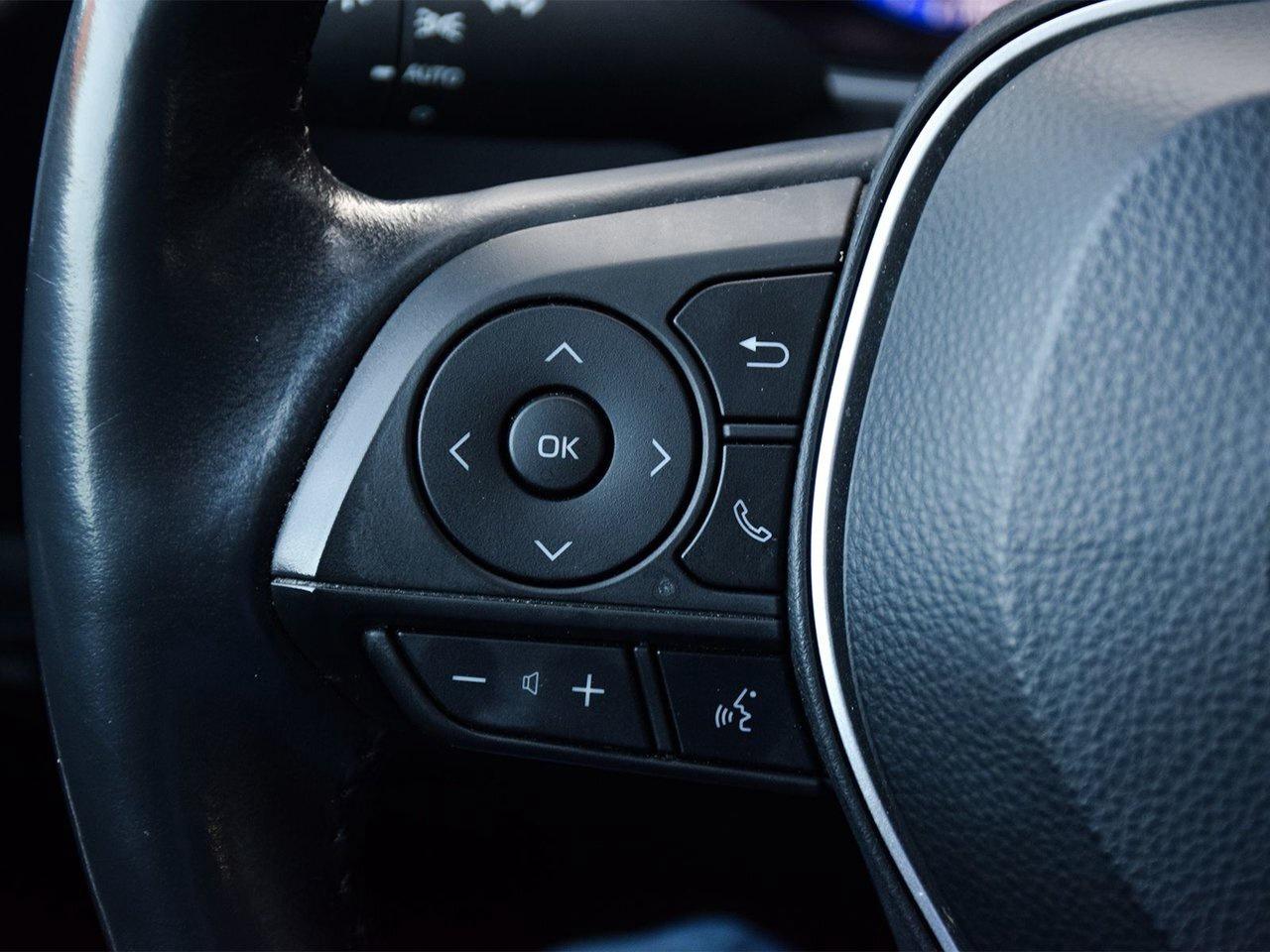 2020 Toyota Corolla XLE Finance Discount $1500 Applied Photo