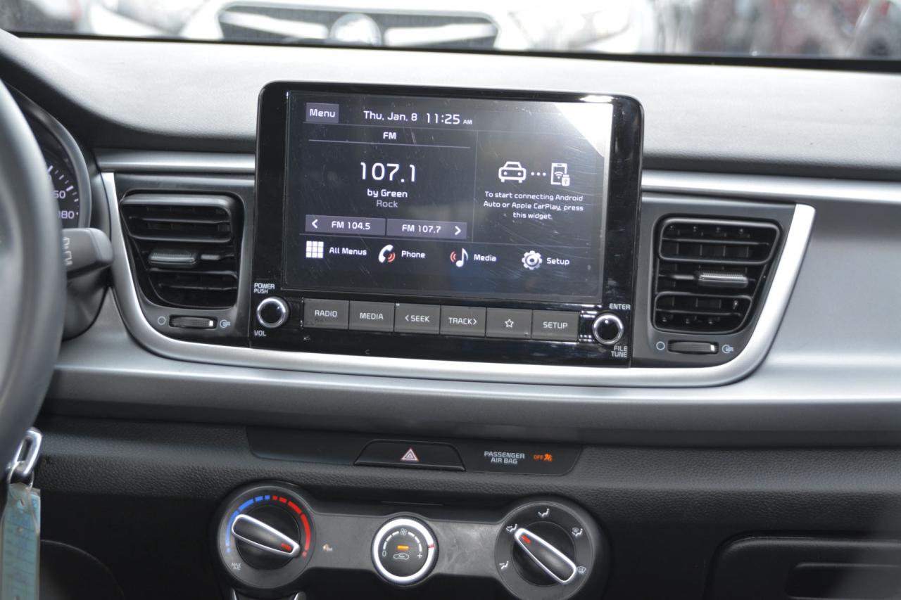 2022 Kia Rio 5-door RIO S Photo