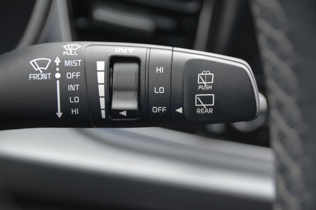 2022 Kia Rio 5-door RIO S Photo