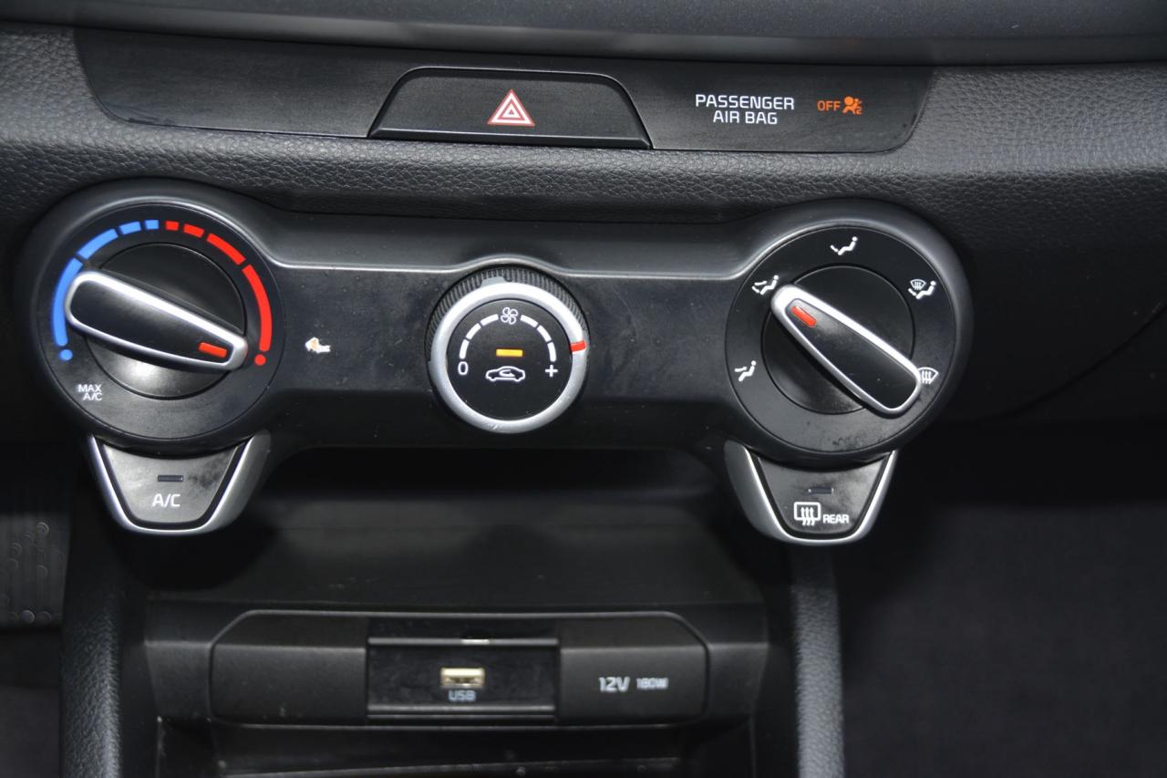 2022 Kia Rio 5-door RIO S Photo