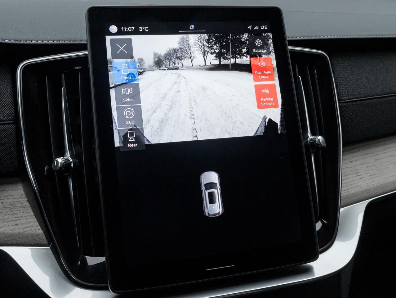 2025 Volvo XC90 2025.5 B6 AWD plus 7-Seater  CPO RATE fr 3.49%* Photo