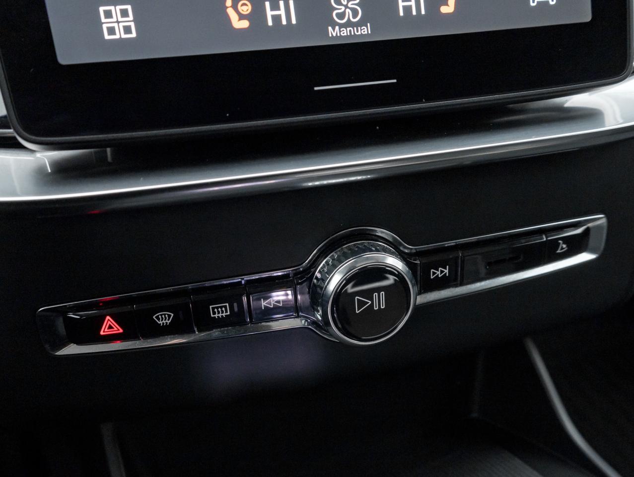 2025 Volvo XC90 2025.5 B6 AWD plus 7-Seater  CPO RATE fr 3.49%* Photo