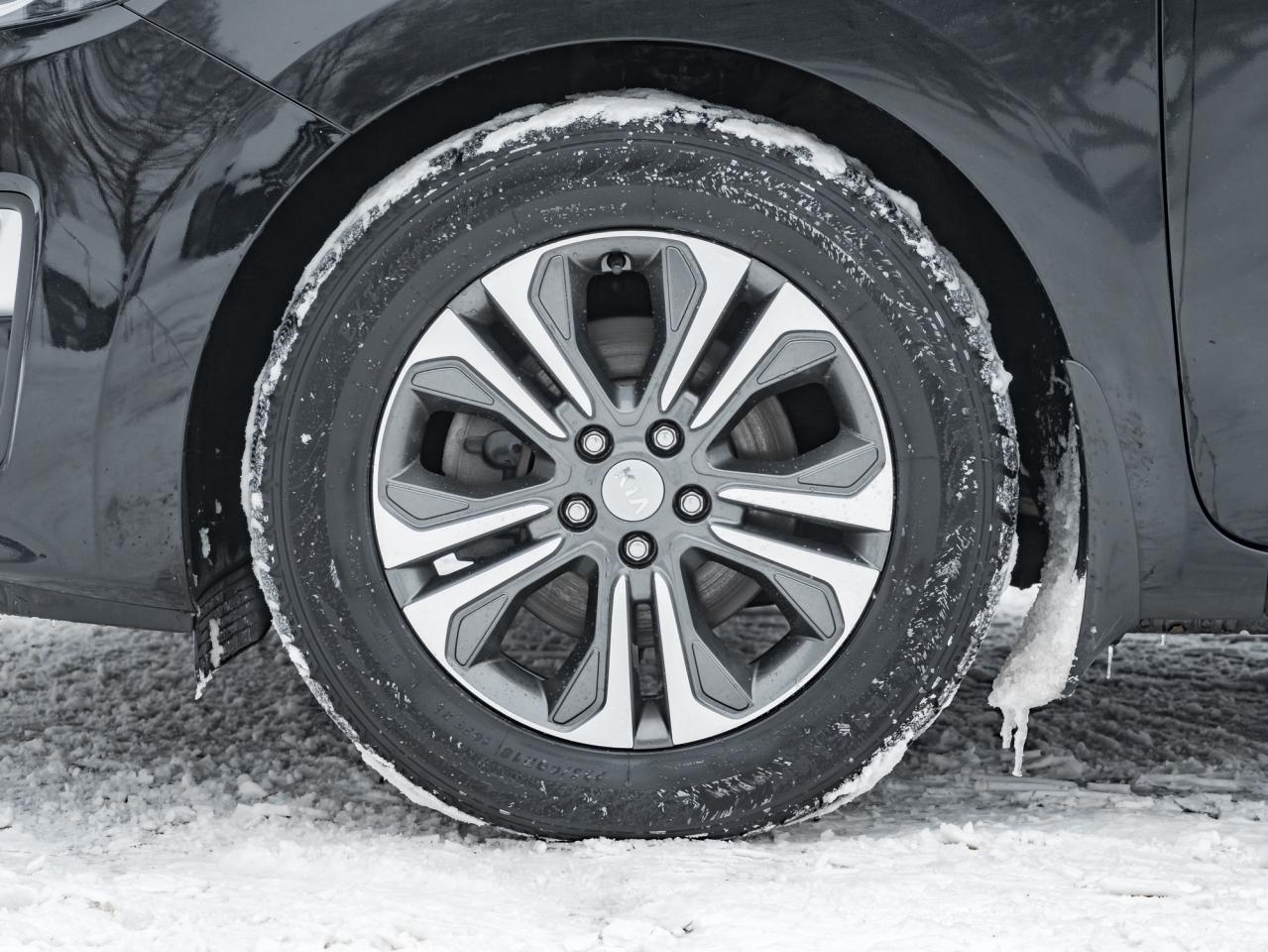 2019 Kia Sedona SX 8 SEATER APPLE CARPLAY ANDROID AUTO SAFETY CERT Photo