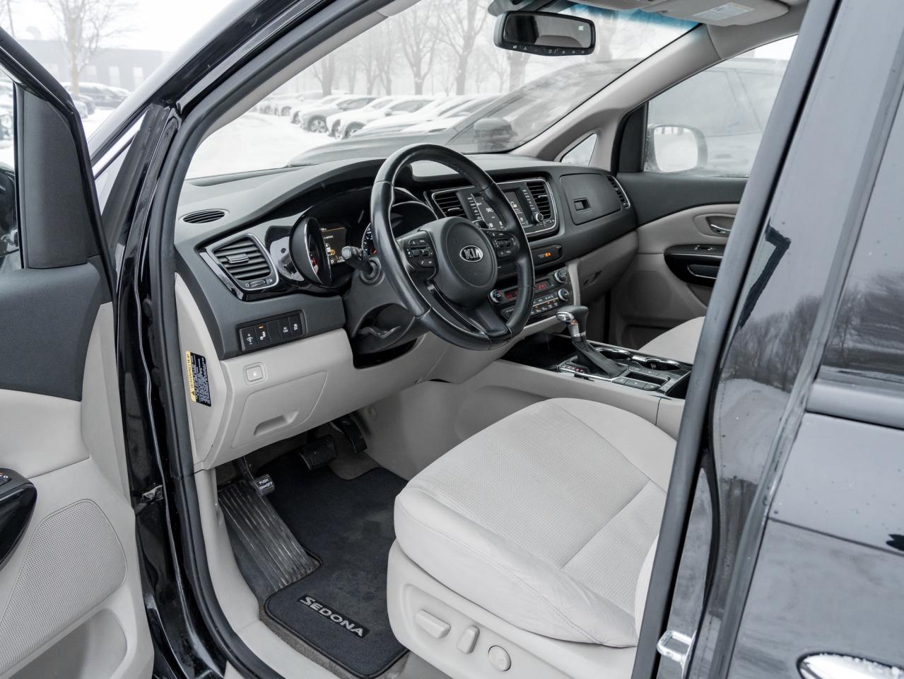 2019 Kia Sedona SX 8 SEATER APPLE CARPLAY ANDROID AUTO SAFETY CERT Photo