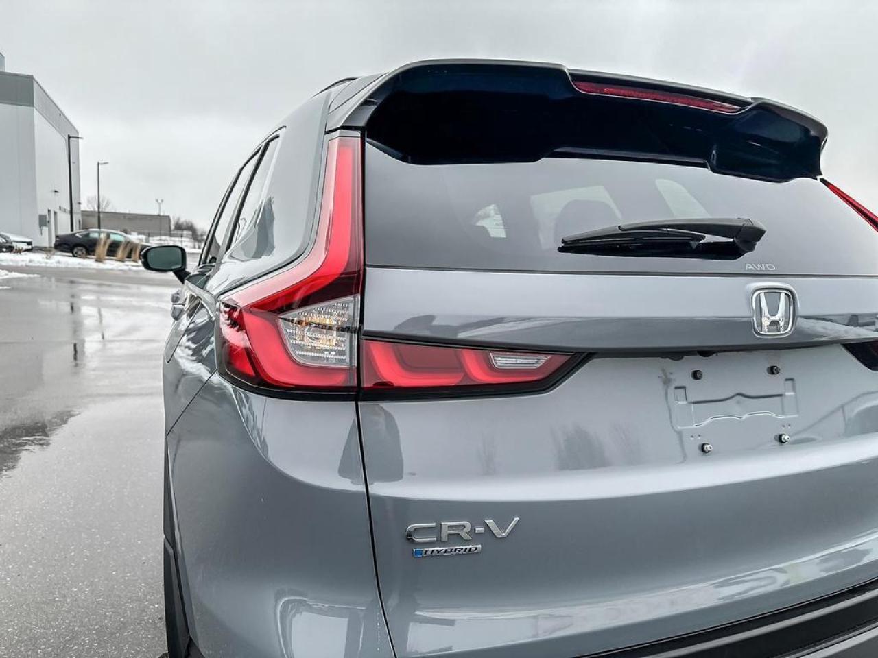 2025 Honda CR-V Hybrid Touring Photo