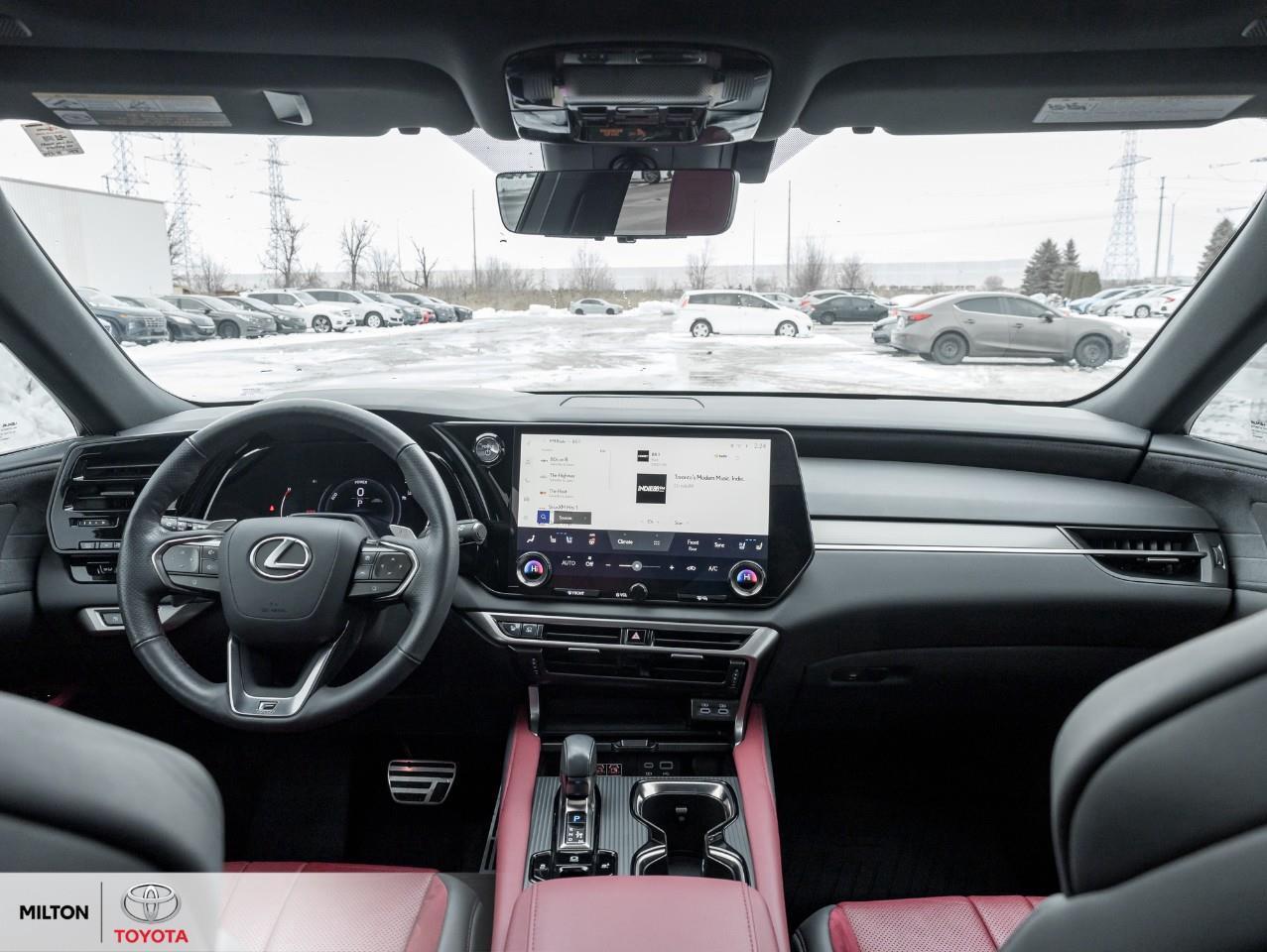 2023 Lexus RX 500H F SPORT SERIES 3 HYBRID PANORAMIC SUNROOF SURROUND Photo