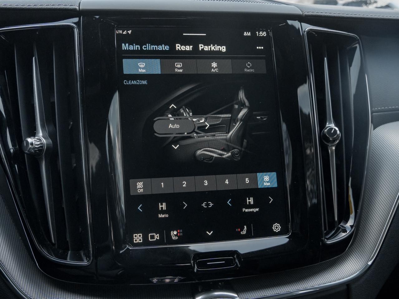 2024 Volvo XC60 B5 AWD Ultimate BLACK EDITION  MASSAGE SEATS  CPO Photo