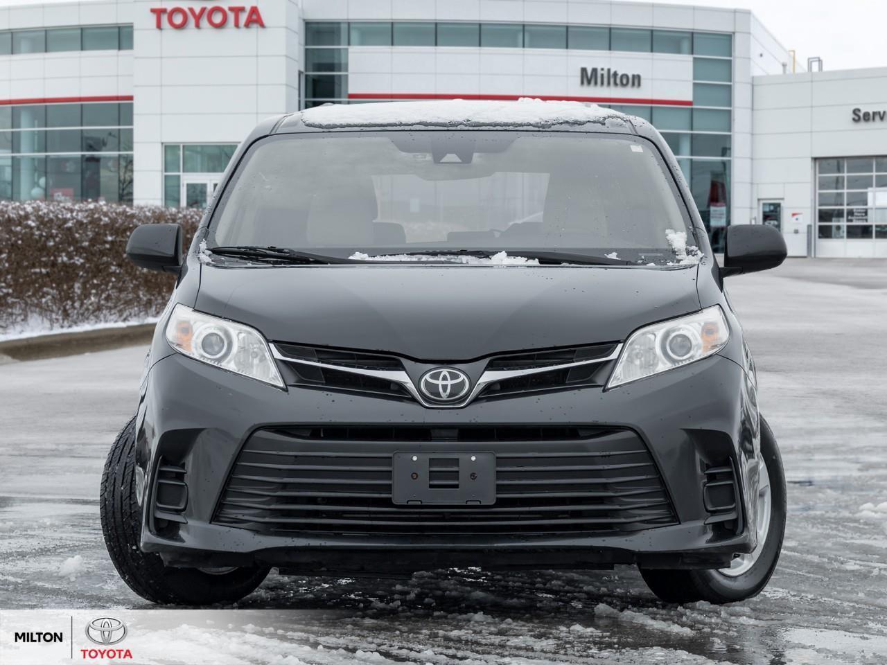 2018 Toyota Sienna HEATED SEATS POWER DRIVERS SEAT 8 PASSENGER BACKUP Photo