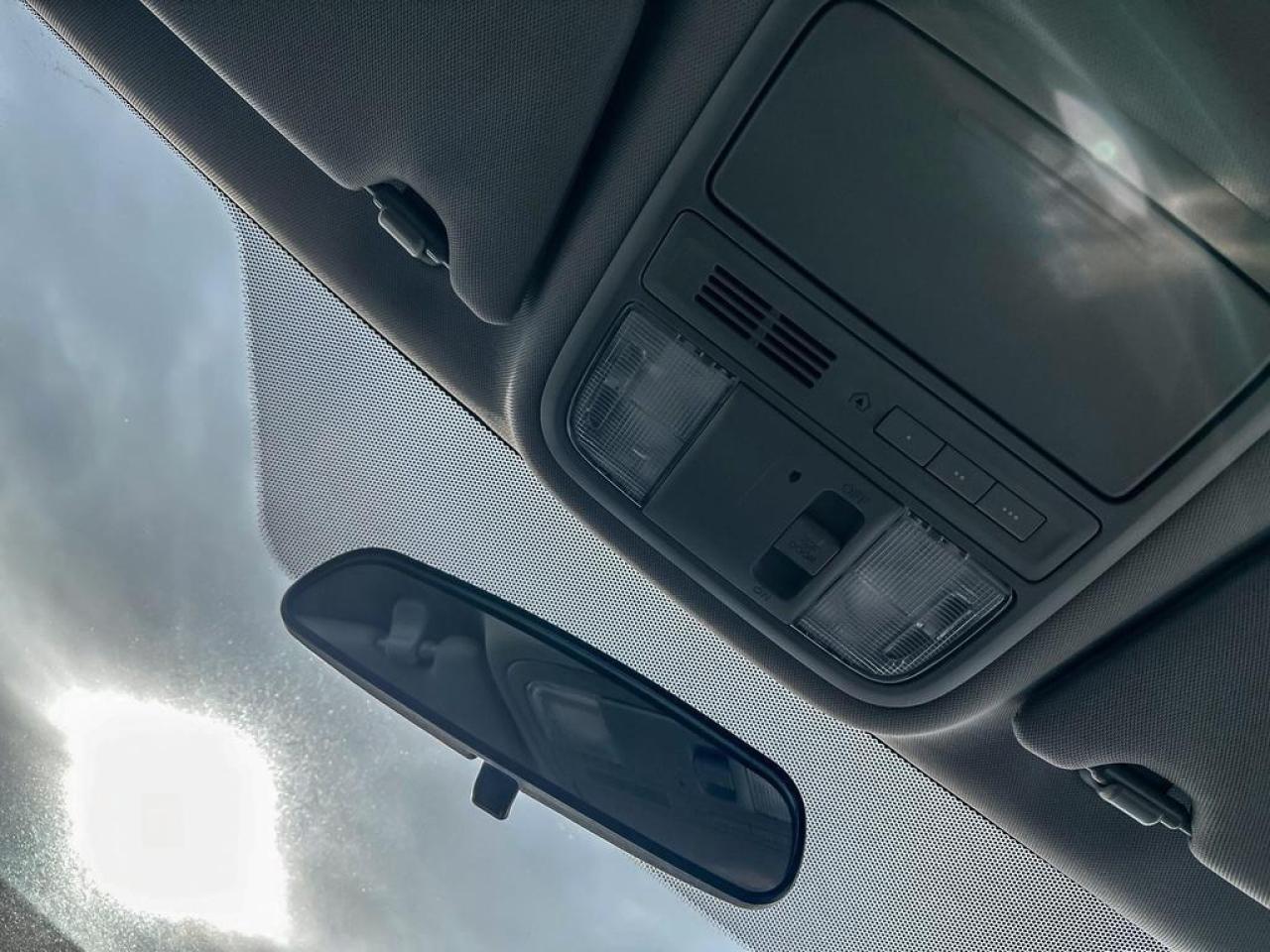 2016 Honda Odyssey EX Photo