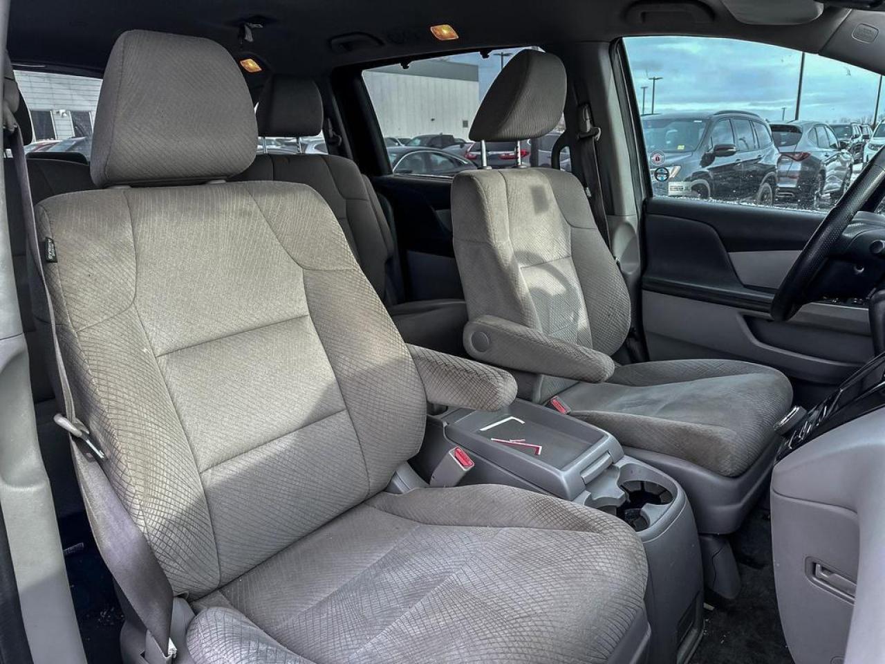 2016 Honda Odyssey EX Photo