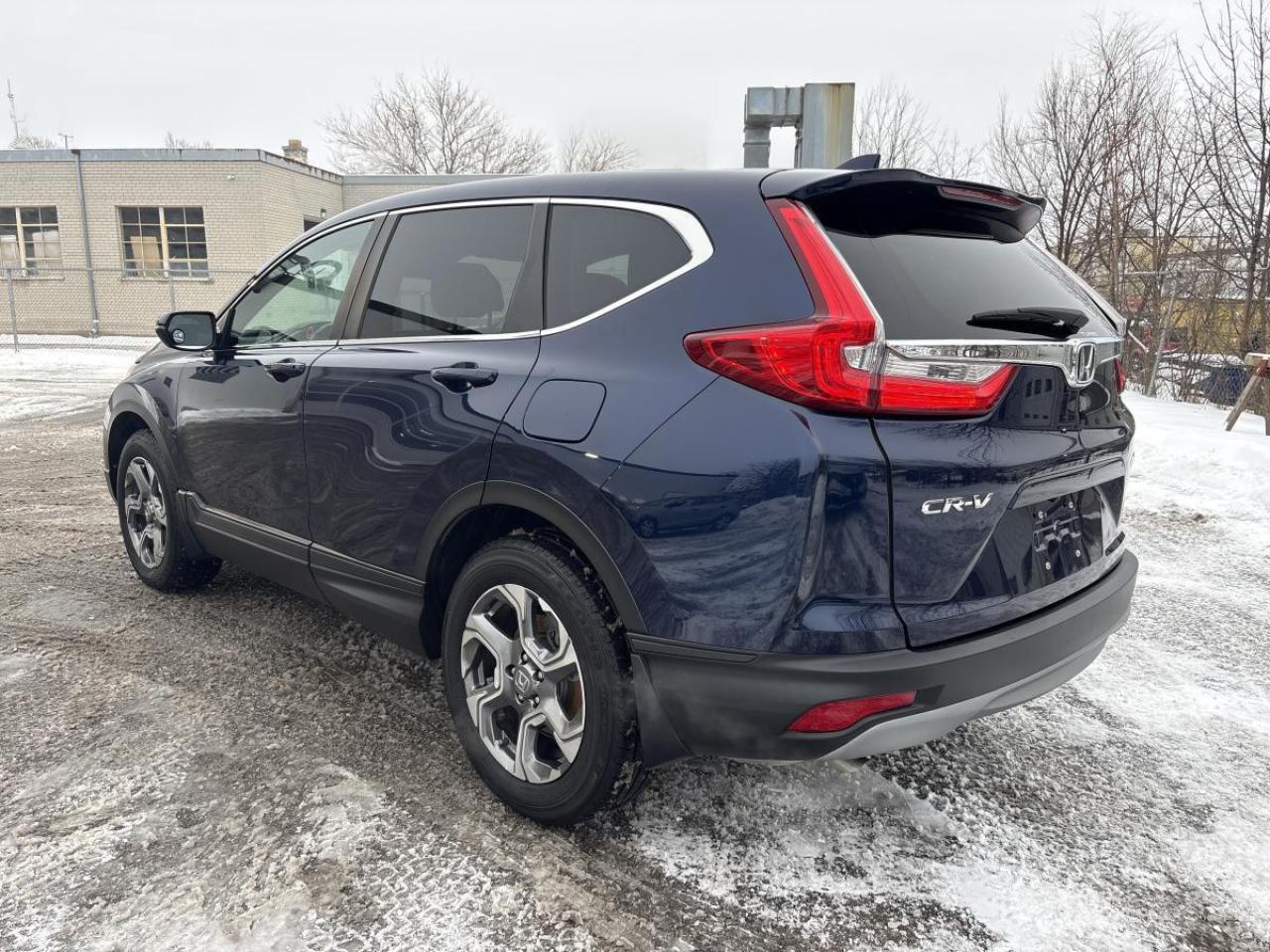 2019 Honda CR-V Ex-L AWD Leather Moonroof Bluetooth Photo3