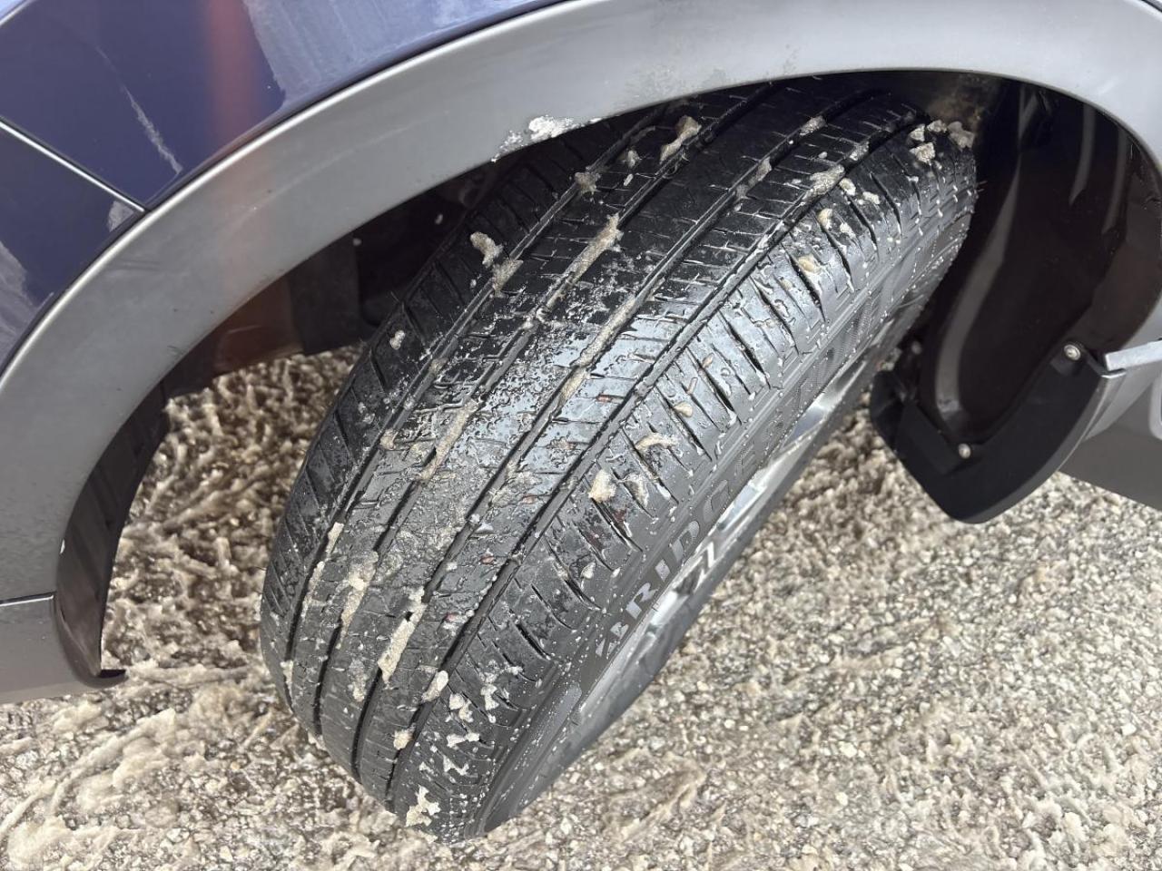 2019 Honda CR-V Ex-L AWD Leather Moonroof Bluetooth Photo