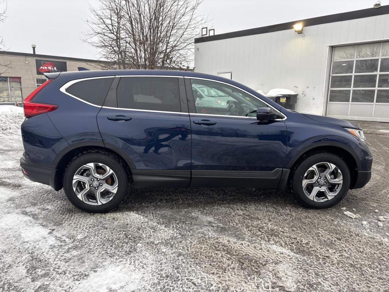 2019 Honda CR-V Ex-L AWD Leather Moonroof Bluetooth Photo