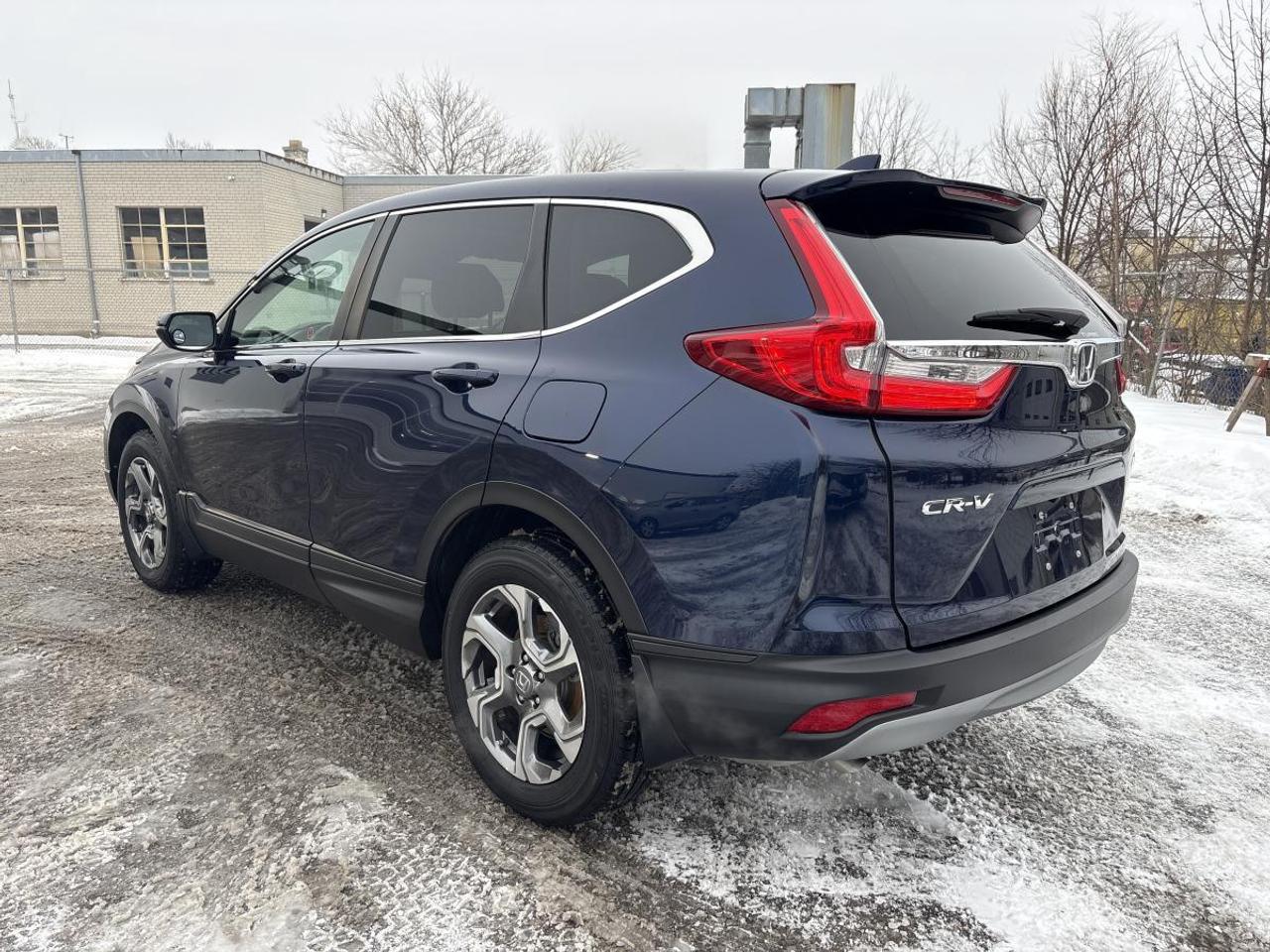 2019 Honda CR-V Ex-L AWD Leather Moonroof Bluetooth Photo3