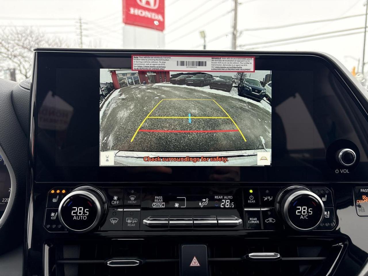 2026 Toyota Highlander Hybrid Limited Fully Loaded! Photo