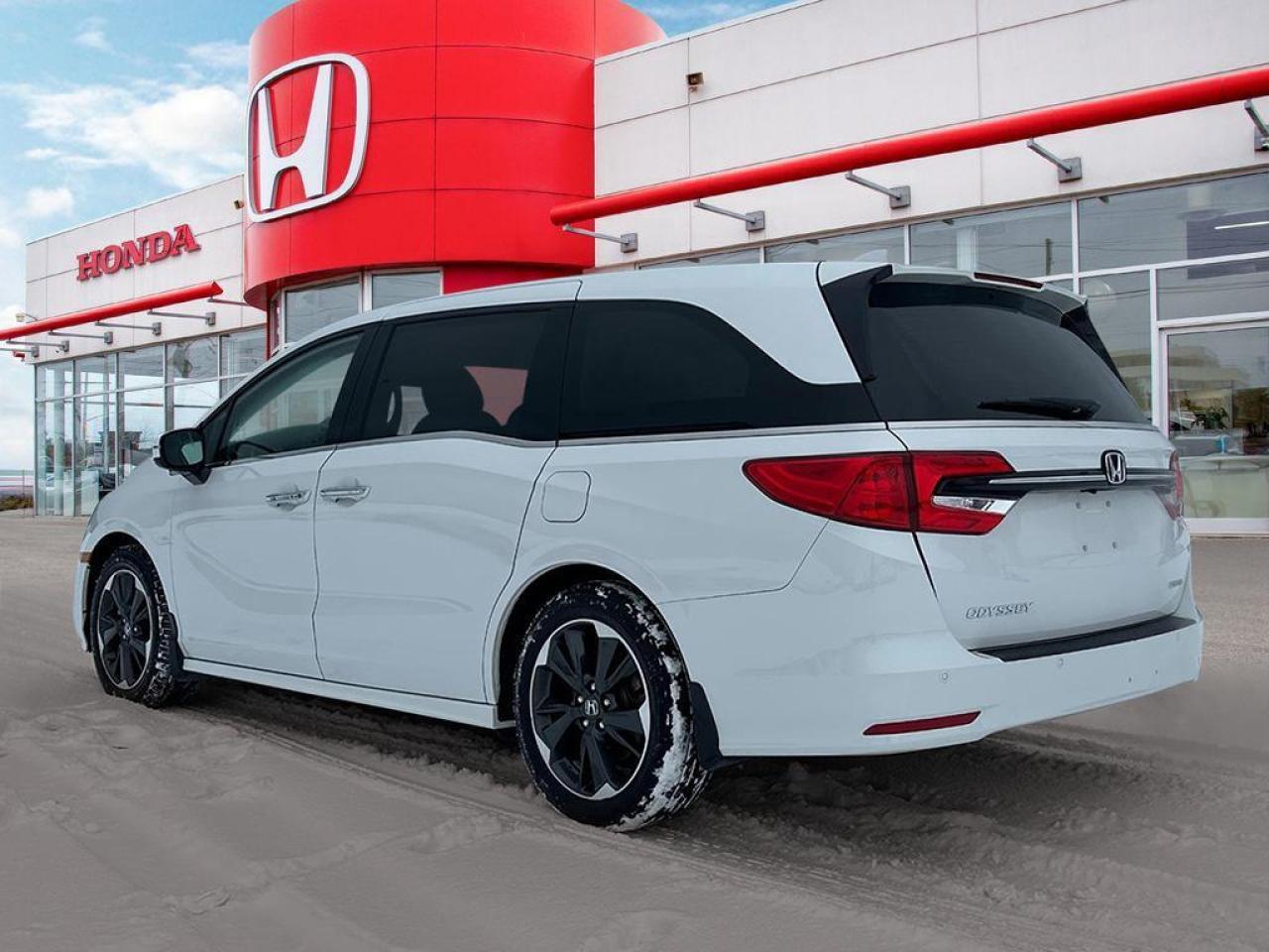 2024 Honda Odyssey Touring Photo