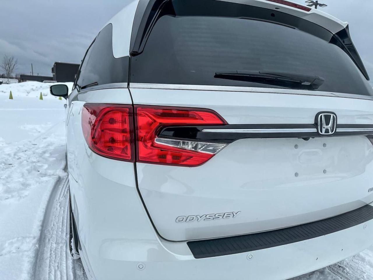 2024 Honda Odyssey Touring Photo