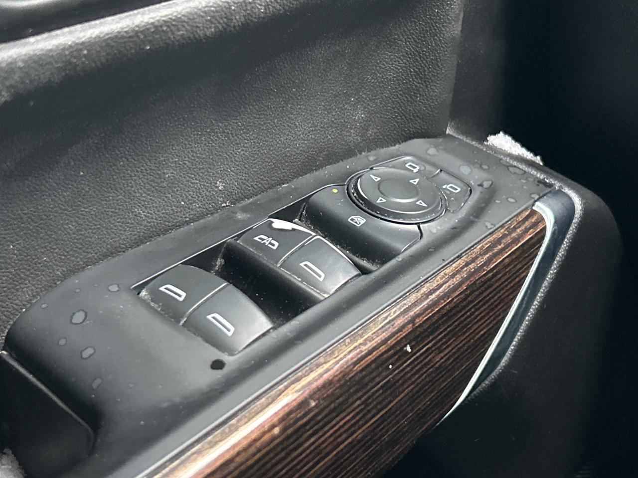 2021 GMC Sierra 1500 ELEVATION, 2.7L TURBO, 4X4, CLEAN CARFAX! Photo