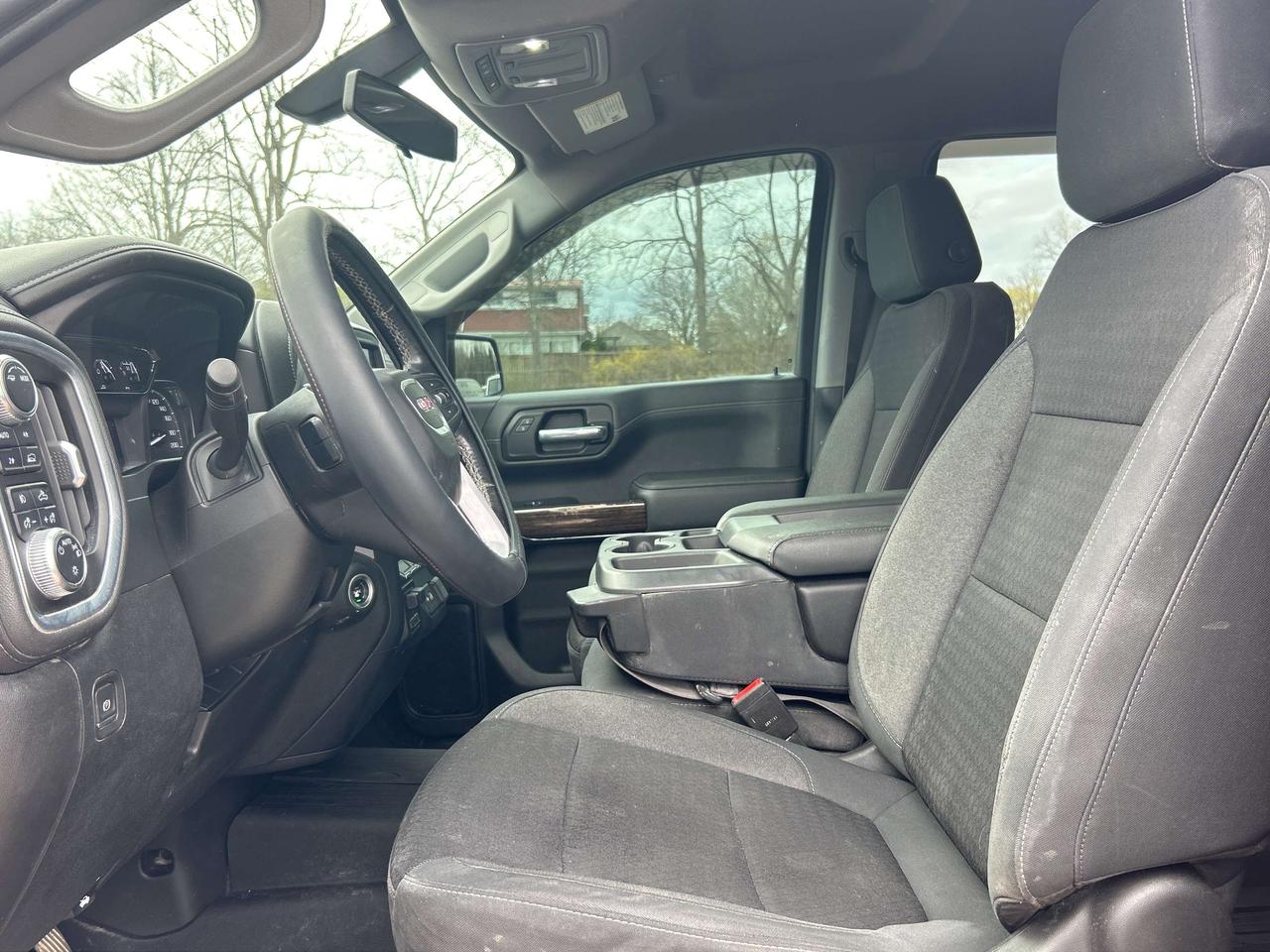 2021 GMC Sierra 1500 ELEVATION, 2.7L TURBO, 4X4, CLEAN CARFAX! Photo