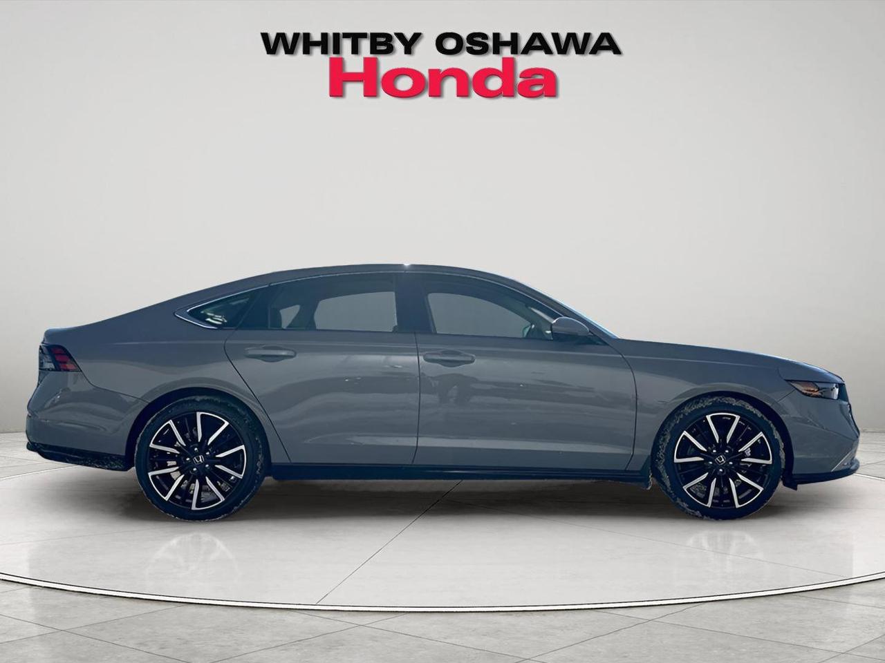 2025 Honda Accord Hybrid TOURING Photo