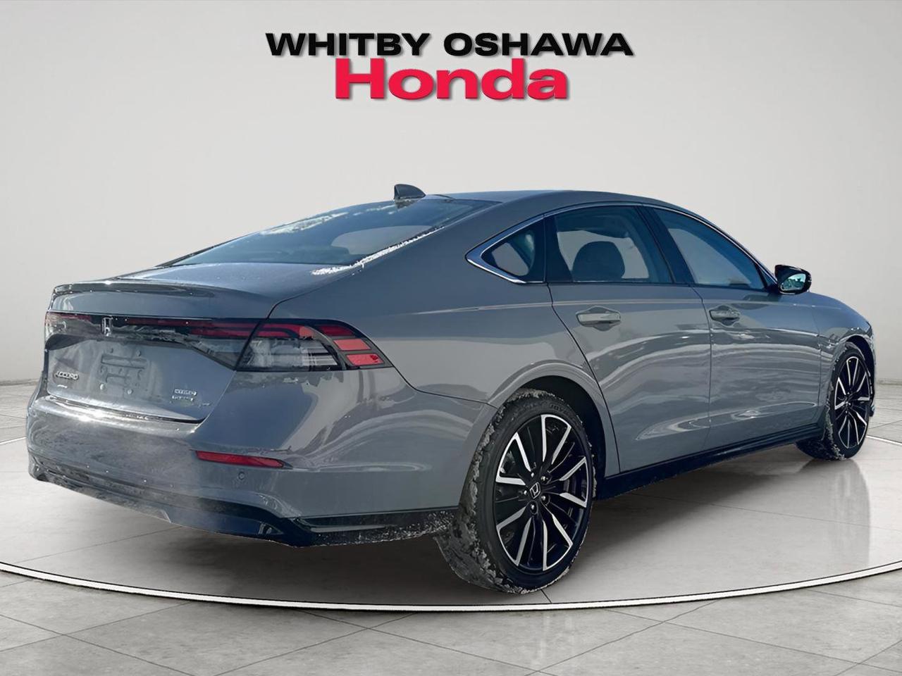 2025 Honda Accord Hybrid TOURING Photo
