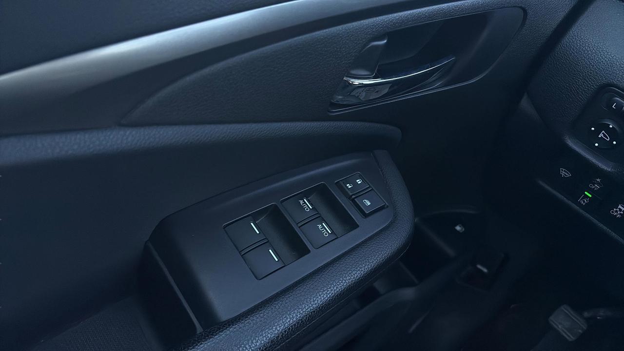 2019 Honda Passport SPORT Photo
