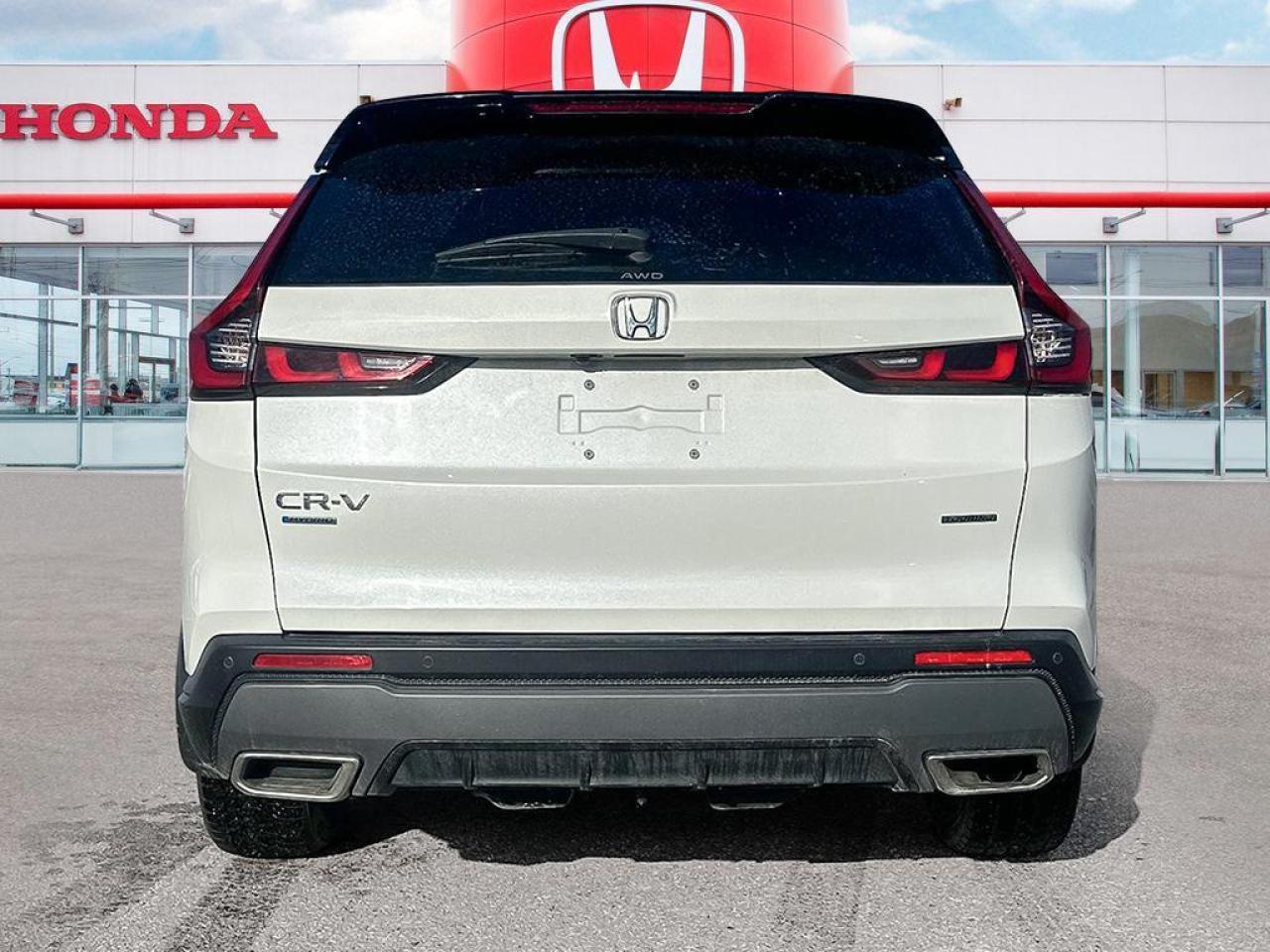 2023 Honda CR-V Hybrid Touring Photo