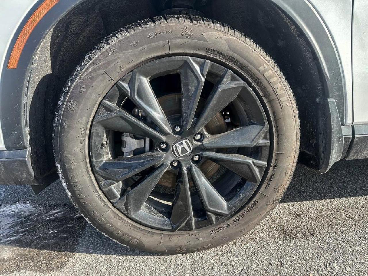 2023 Honda CR-V Hybrid Touring Photo