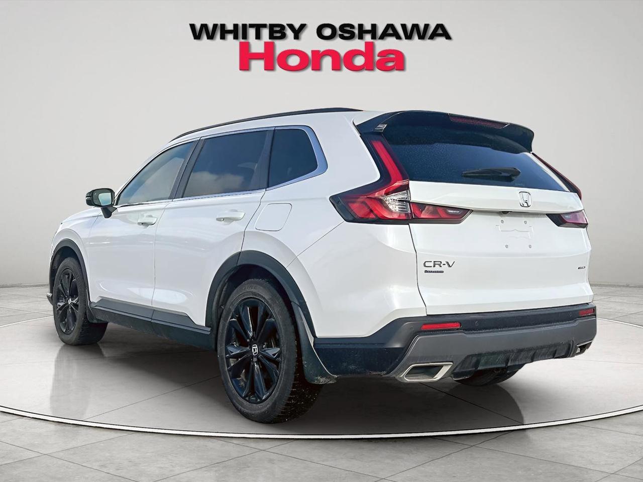 2023 Honda CR-V Hybrid Touring Photo