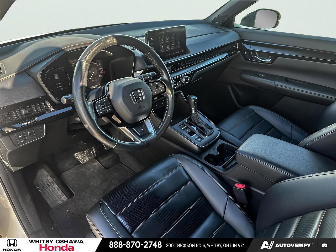 2023 Honda CR-V Hybrid Touring Photo