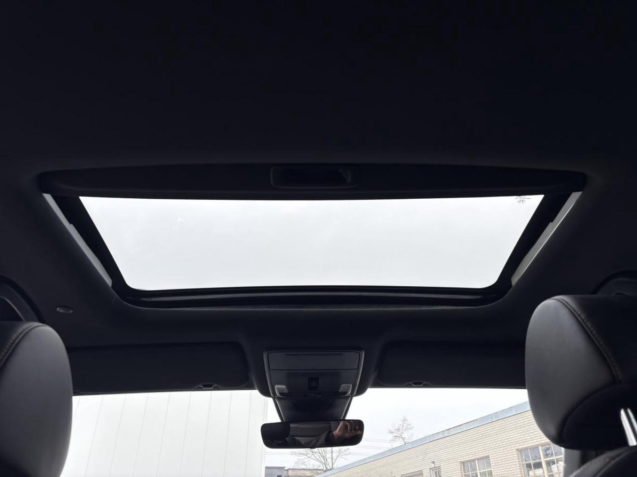 2025 Honda CR-V Hybrid Touring Photo