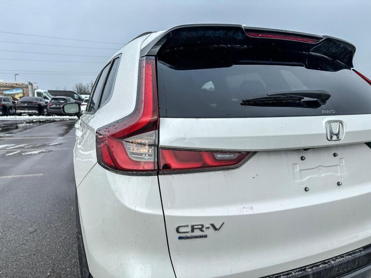 2025 Honda CR-V Hybrid Touring Photo