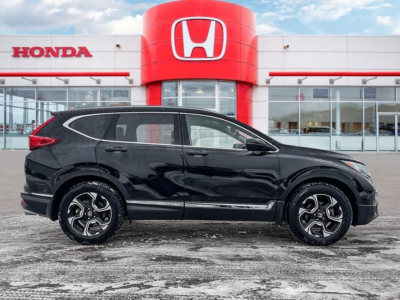 2017 Honda CR-V Touring Photo