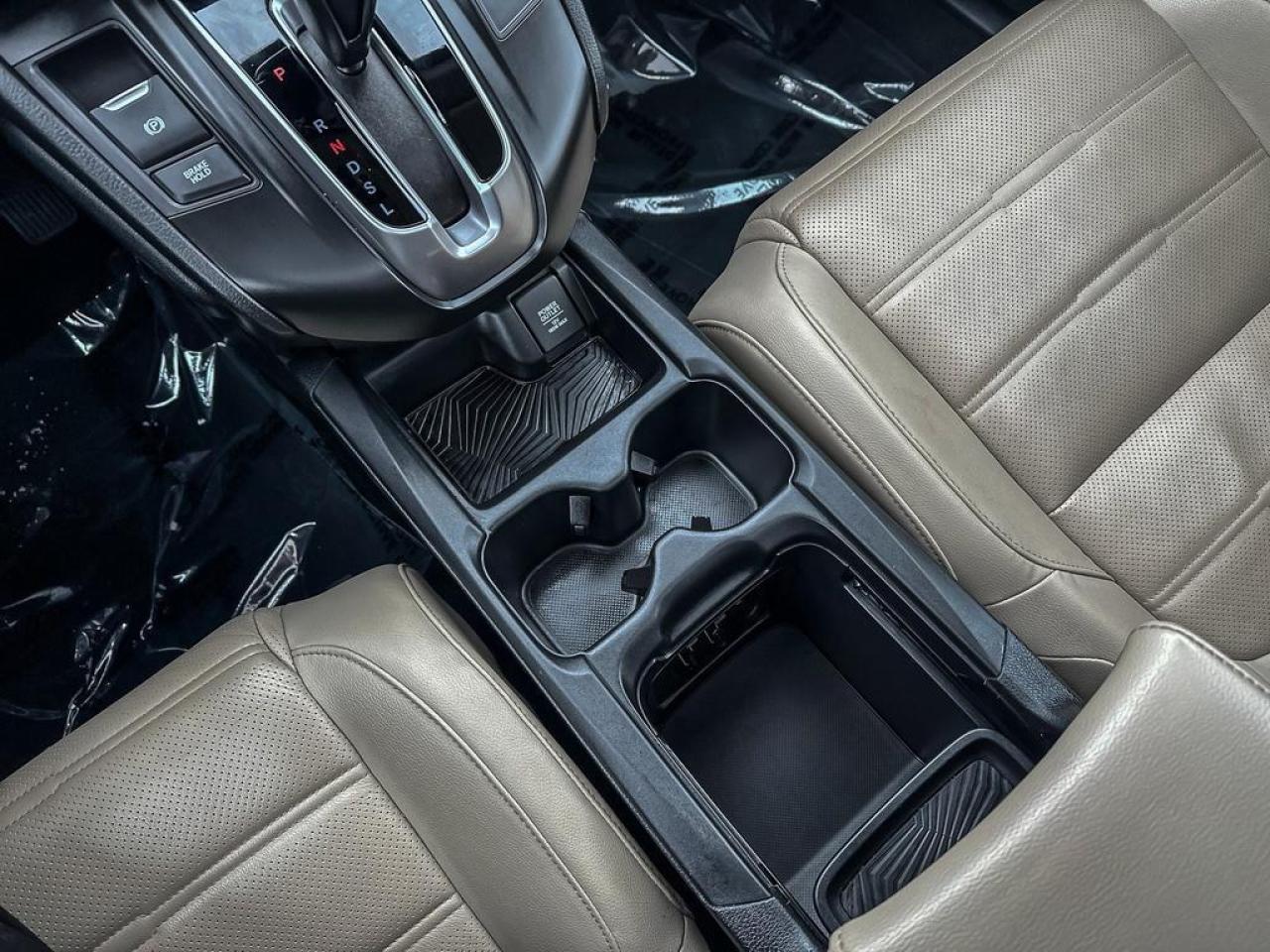 2017 Honda CR-V Touring Photo