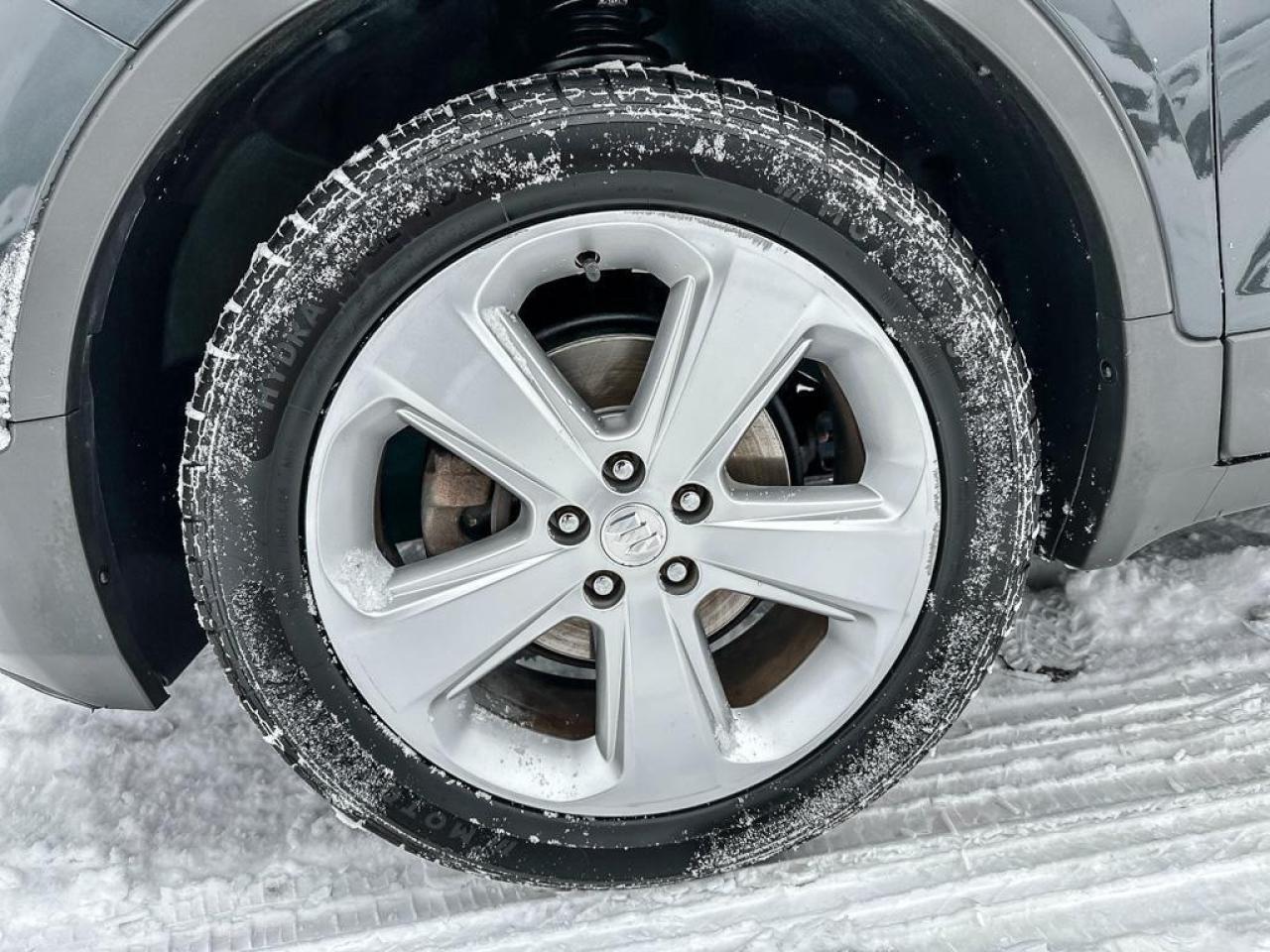 2016 Buick Encore Convenience Photo