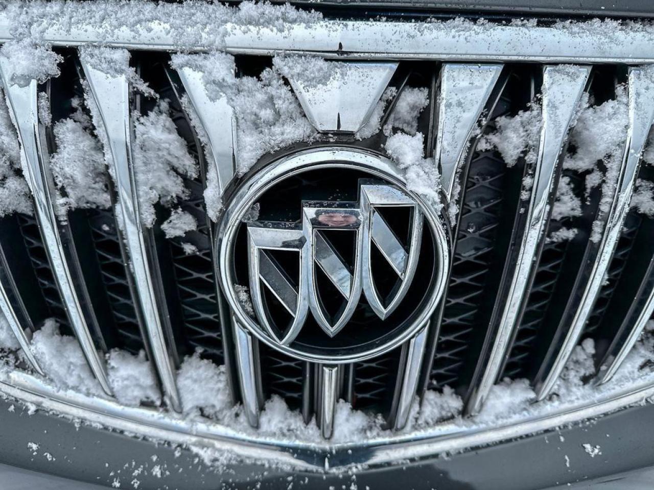 2016 Buick Encore Convenience Photo