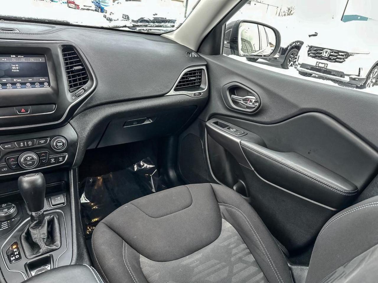 2019 Jeep Cherokee North Photo