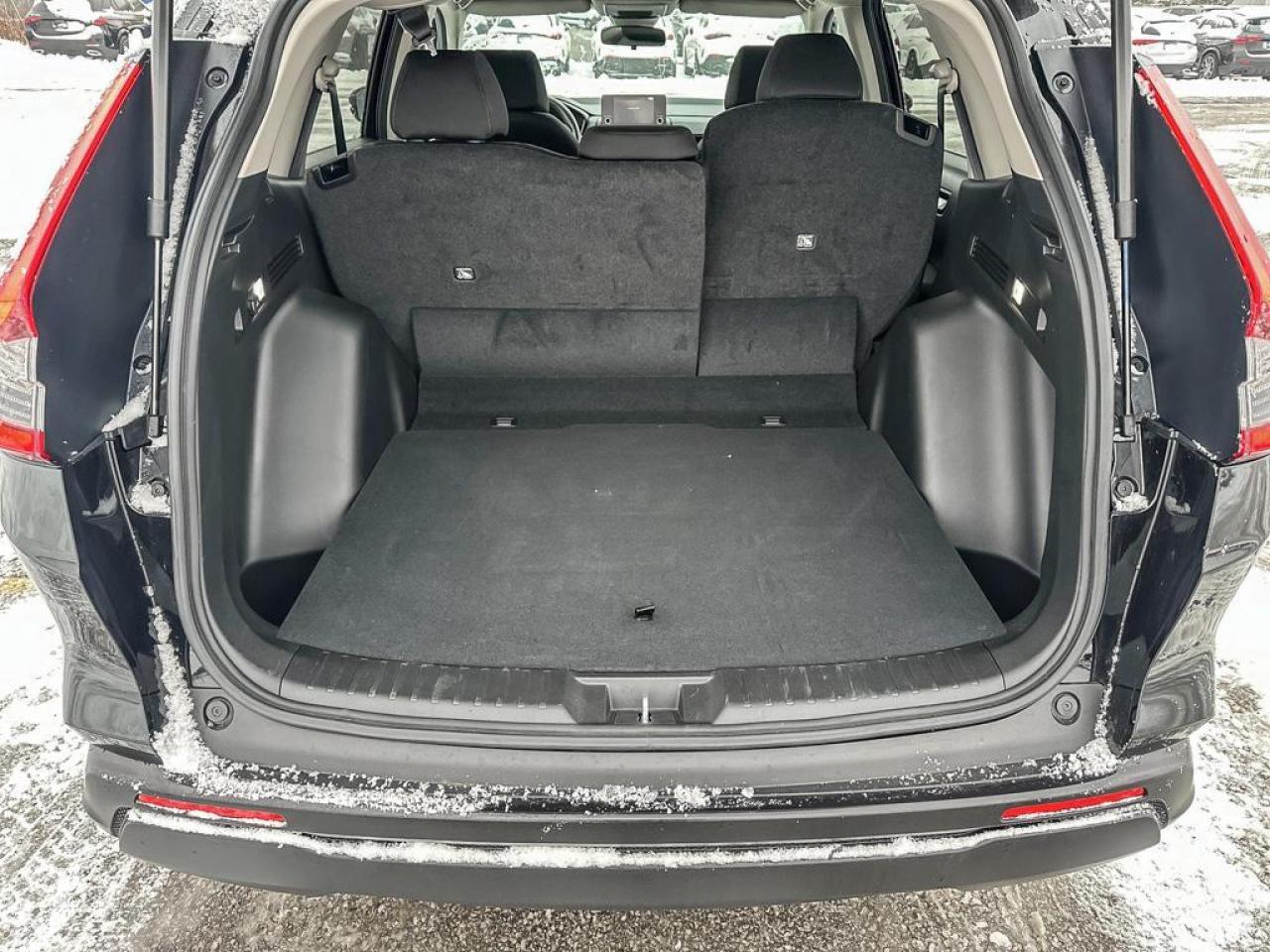 2025 Honda CR-V LX Photo