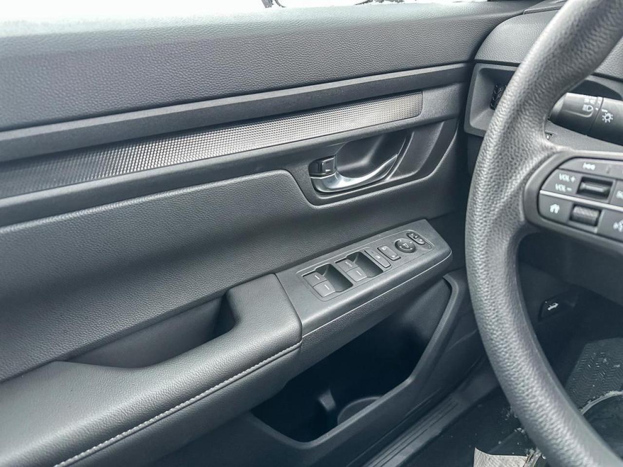 2025 Honda CR-V LX Photo