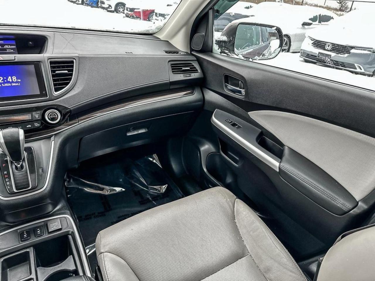 2015 Honda CR-V Touring Photo