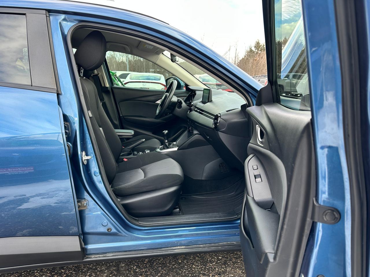 2018 Mazda CX-3 GX ManualTrans FWD Bluetooth CD Player Backup Cam Photo