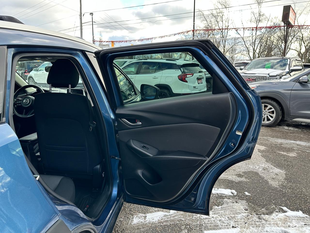 2018 Mazda CX-3 GX ManualTrans FWD Bluetooth CD Player Backup Cam Photo