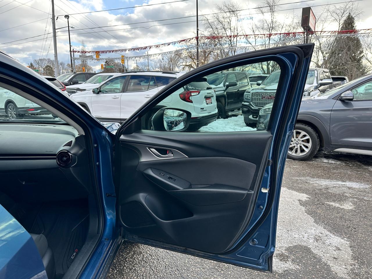 2018 Mazda CX-3 GX ManualTrans FWD Bluetooth CD Player Backup Cam Photo