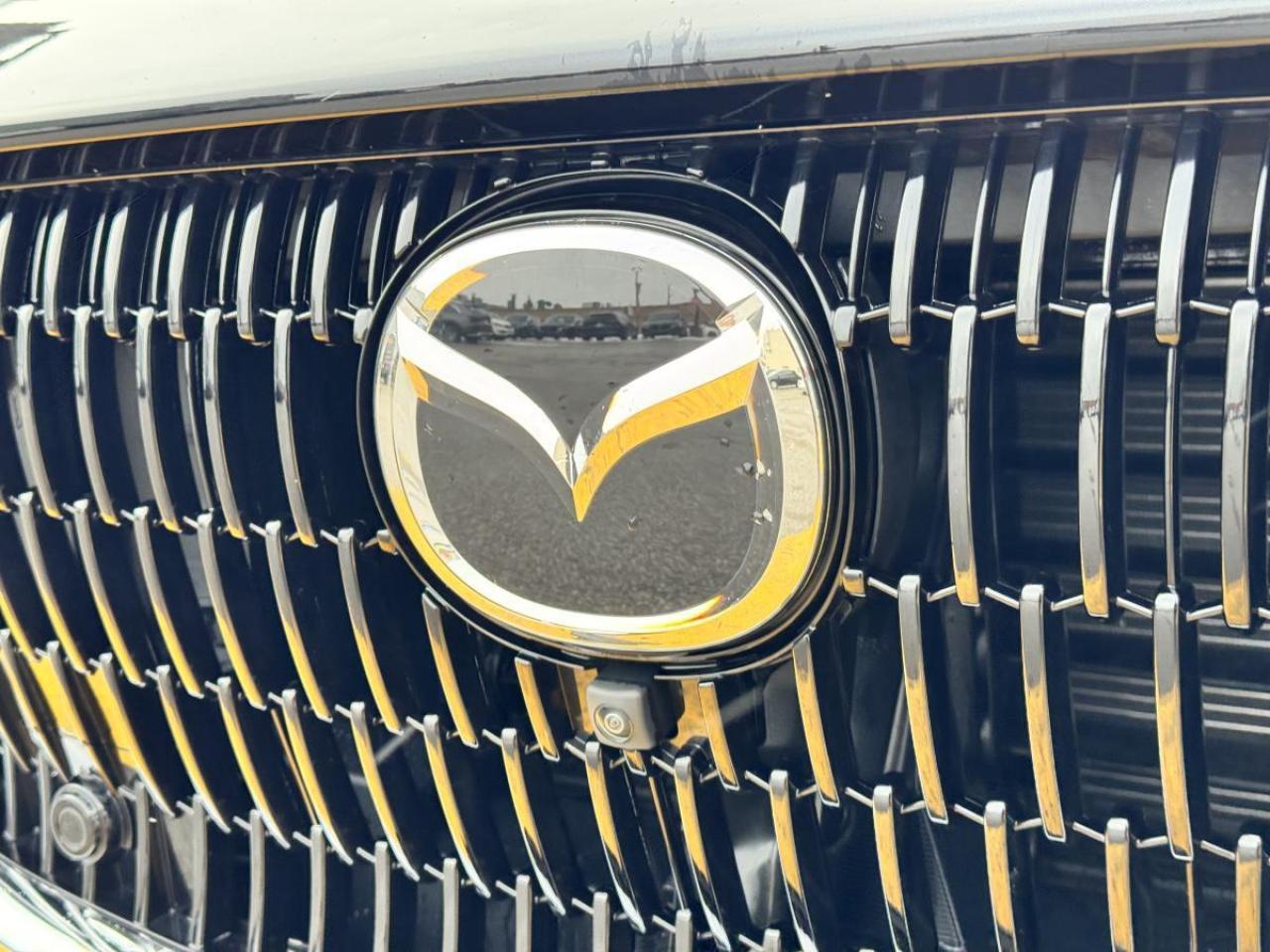 2024 Mazda CX-90 MHEV SIGNATURE AWD/ EXTENDED WARRANTY/ ONLY 7K/ CPO Photo