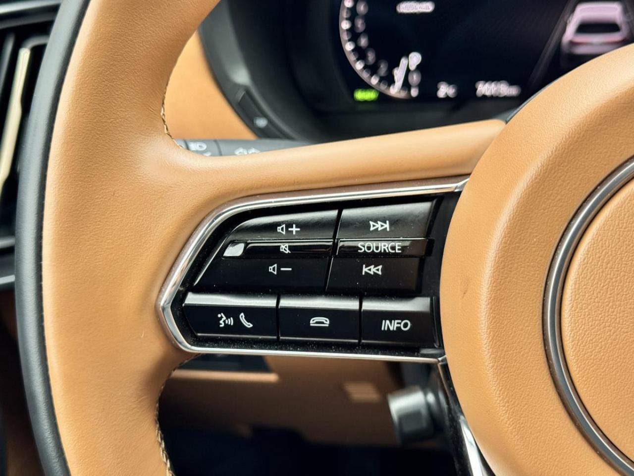 2024 Mazda CX-90 MHEV SIGNATURE AWD/ EXTENDED WARRANTY/ ONLY 7K/ CPO Photo