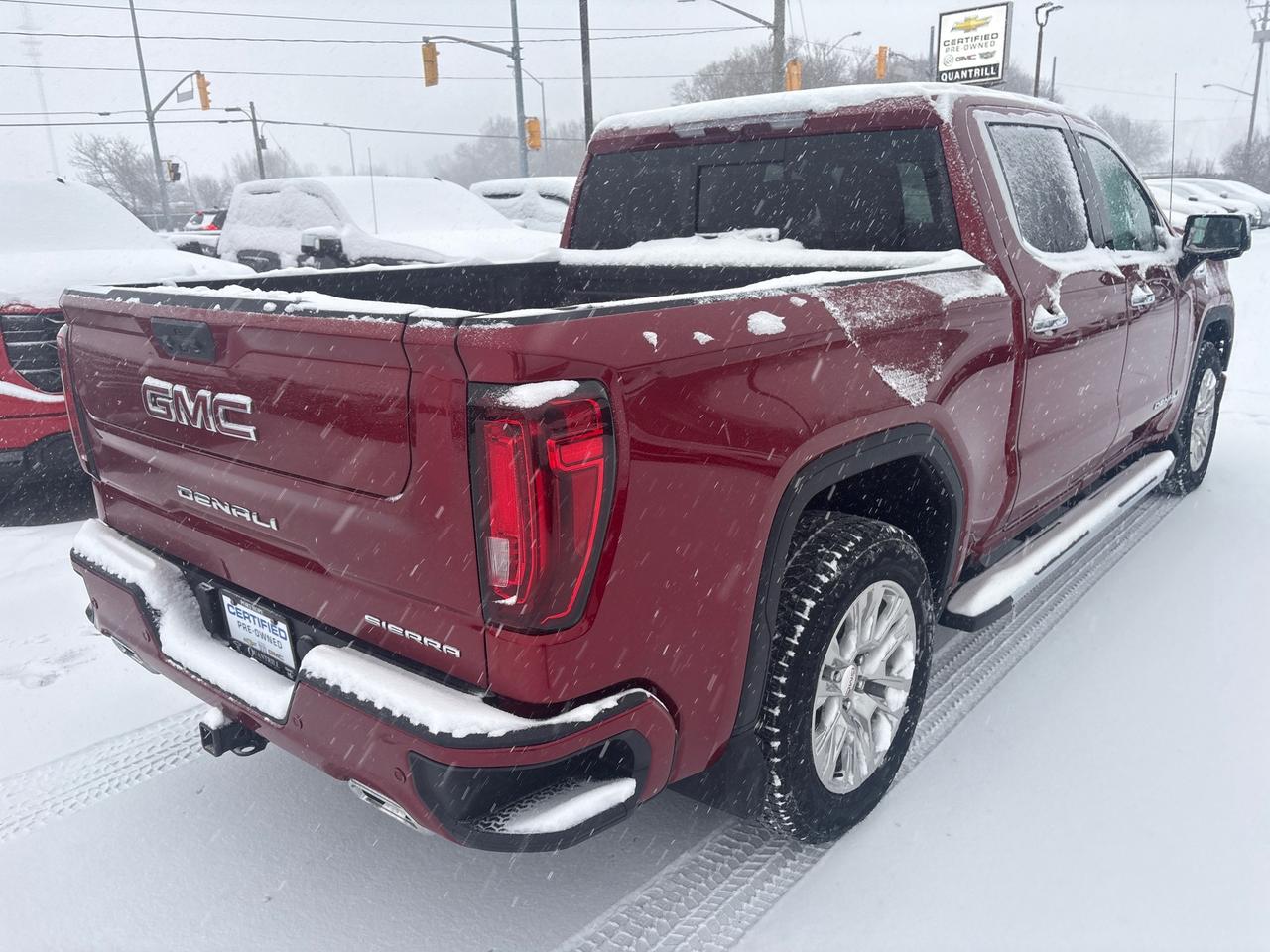 2024 GMC Sierra 1500 Denali Crew Shortbox + 3.0L duramax Diesel + 1 Own Photo