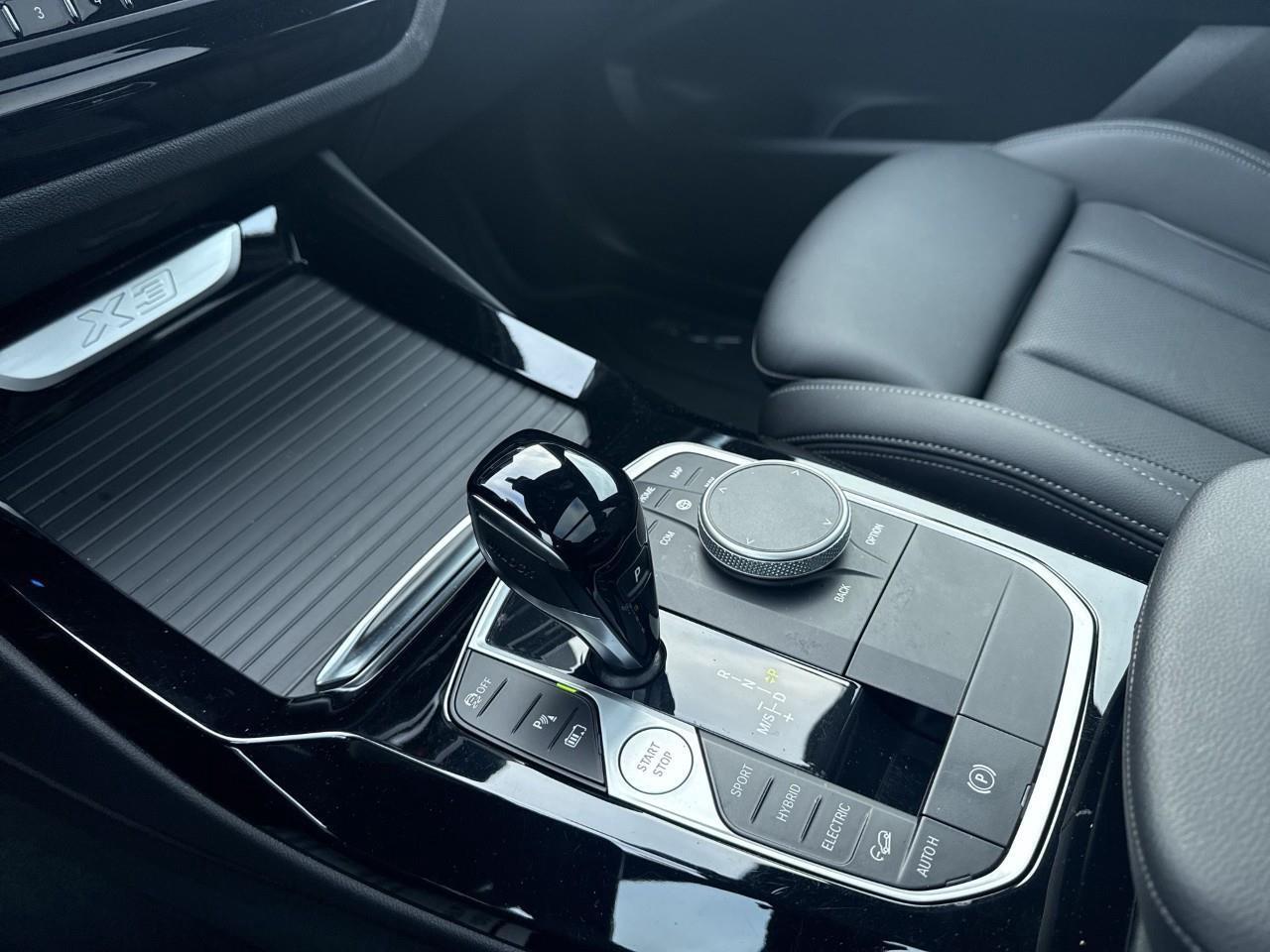 2024 BMW X3 xDrive30e Photo