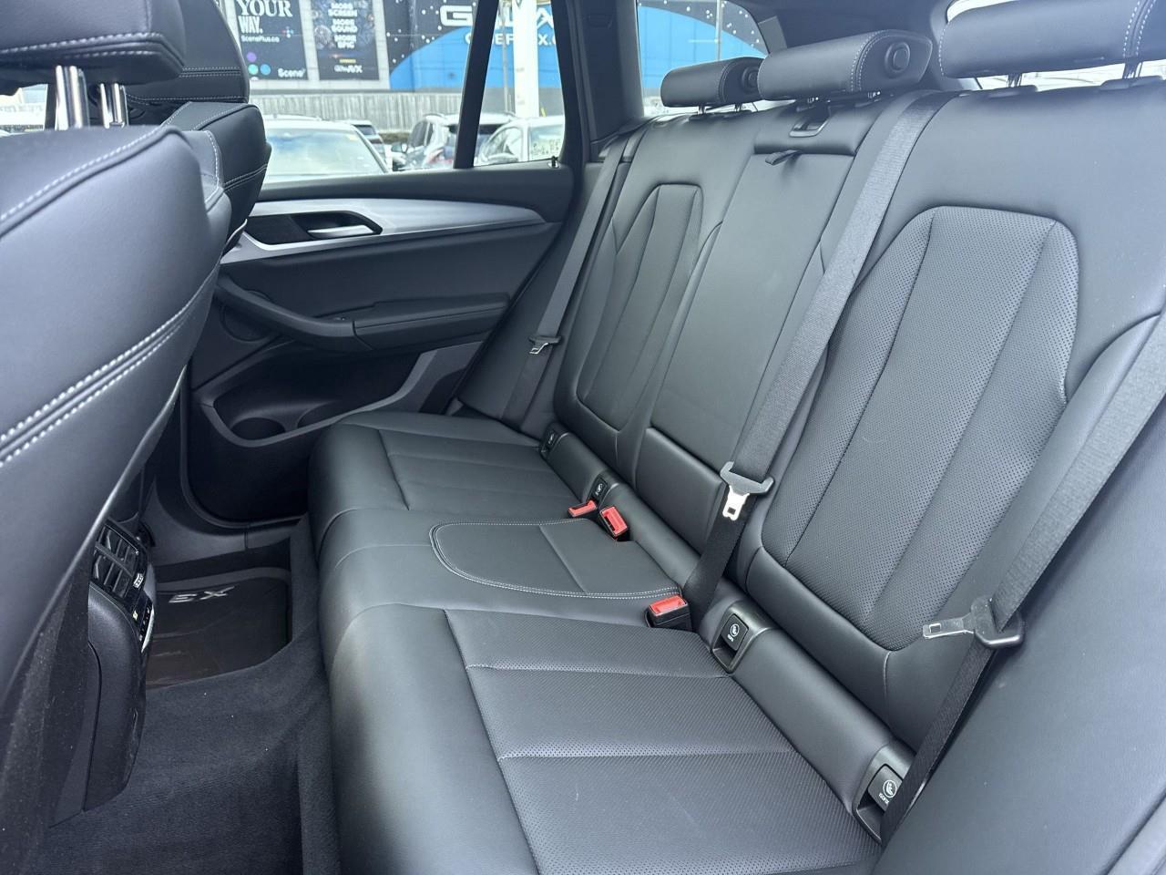 2024 BMW X3 xDrive30e Photo